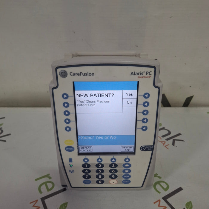 CareFusion Alaris 8015 Large Screen POC Infusion Pump