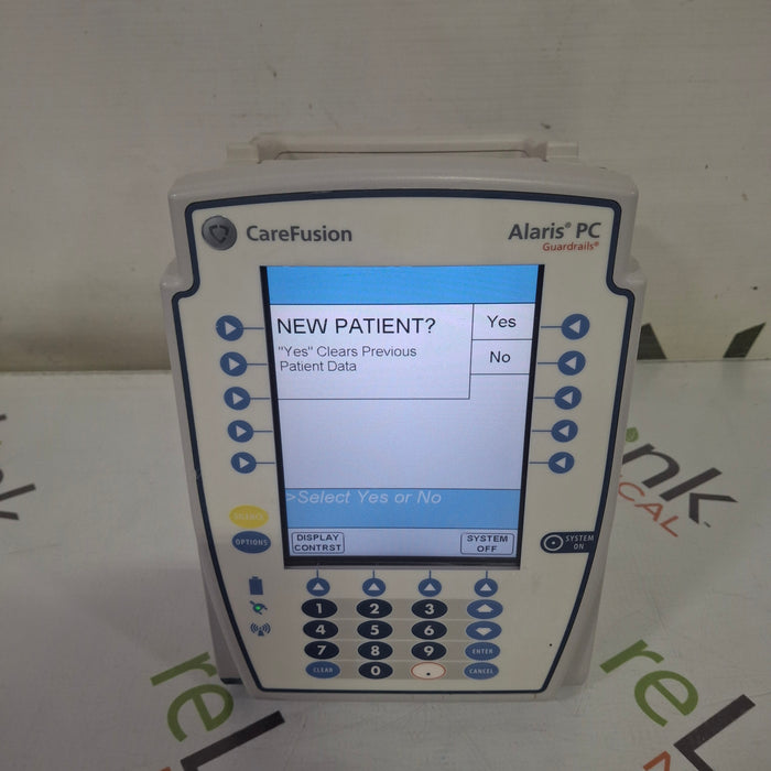 CareFusion Alaris 8015 Large Screen POC Infusion Pump