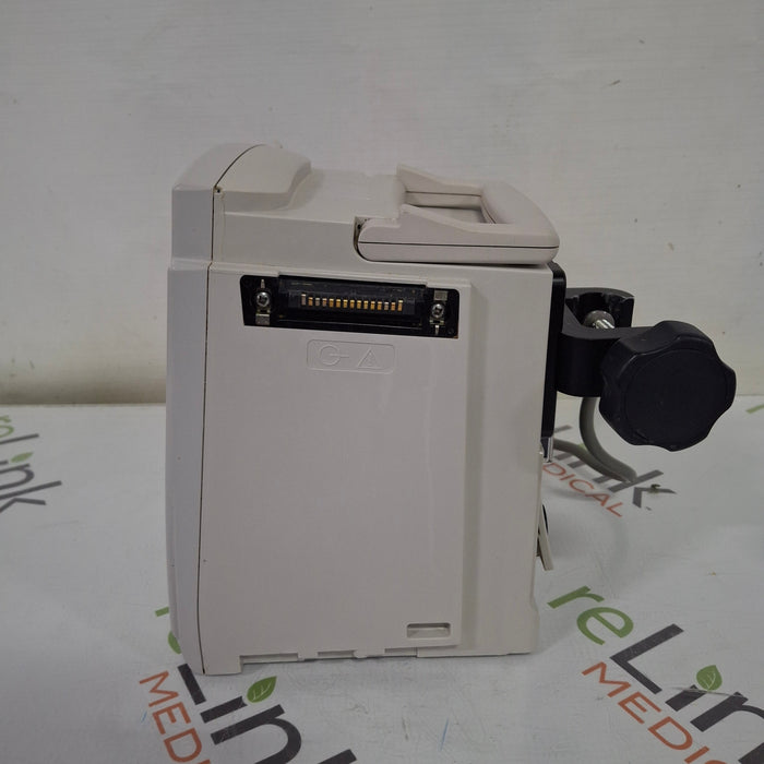 CareFusion Alaris 8015 Large Screen POC Infusion Pump
