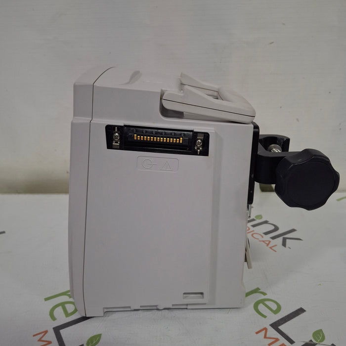 CareFusion Alaris 8015 Large Screen POC Infusion Pump