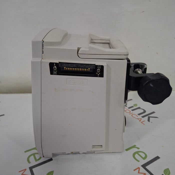 CareFusion Alaris 8015 Large Screen POC Infusion Pump