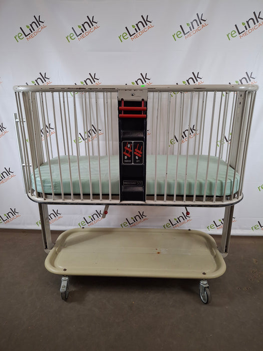 Midmark 500 Pediatric Crib Stretcher