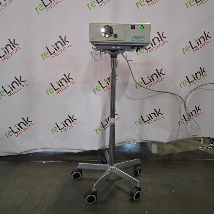 Luxtec 9300XSP Light Source