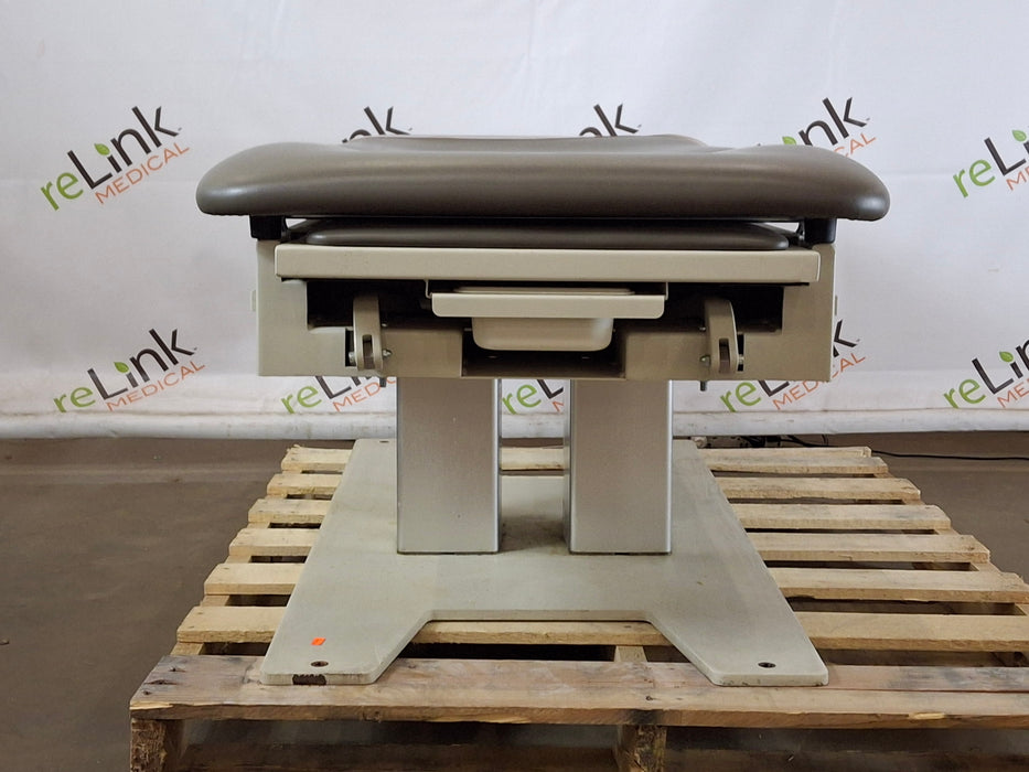 Intensa, Inc. Series 460 Power Exam Table