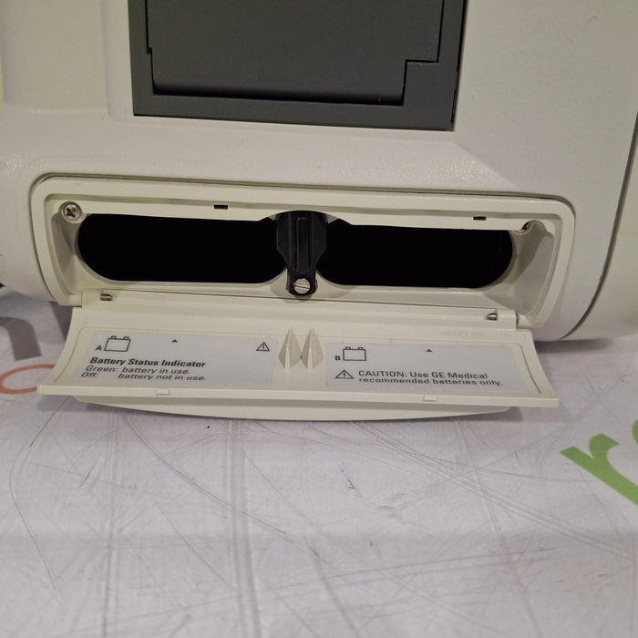 GE Healthcare Dash 3000 - Masimo SpO2 Patient Monitor