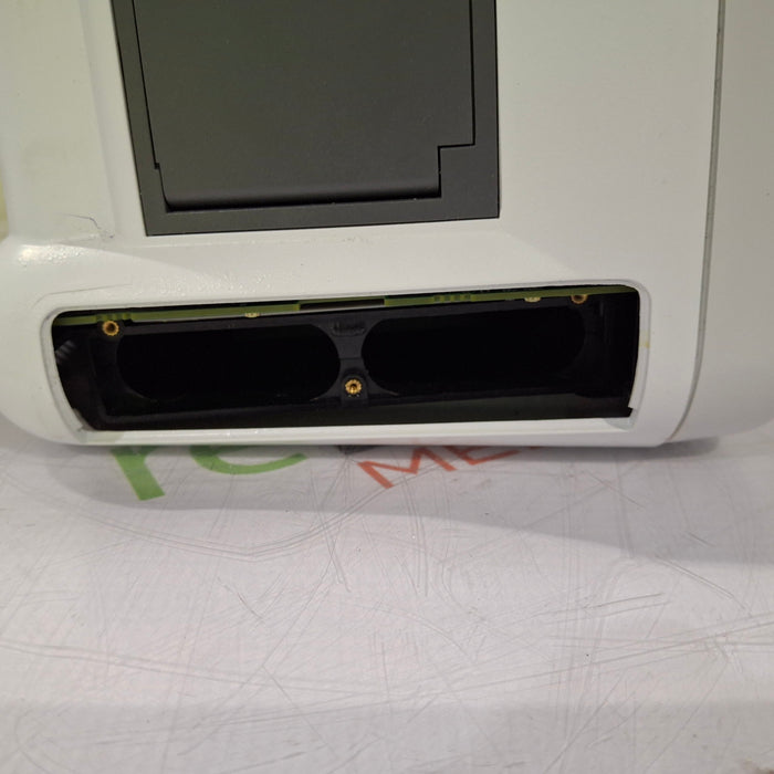 GE Healthcare Dash 3000 - Masimo SpO2 Patient Monitor