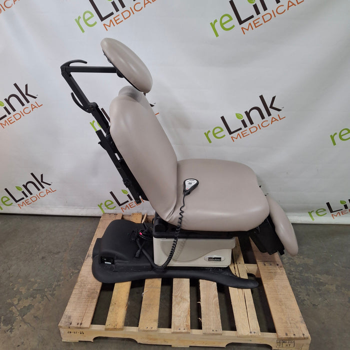 Midmark 630 Procedure Chair