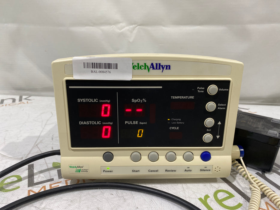 Welch Allyn 52000 Vital Signs Monitor