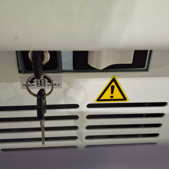 Hettich Instruments 5680-40 Centrifuge