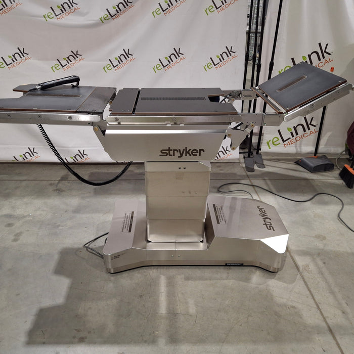 Berchtold Operon D 820 Surgical Table