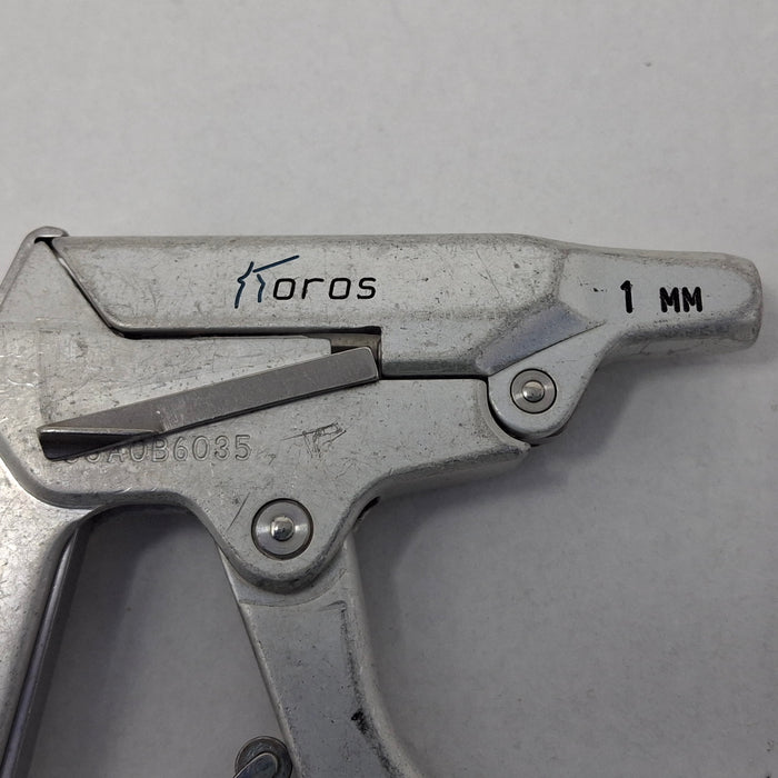 Koros 1mm, 2mm, and 4mm Rongeur Handle Set