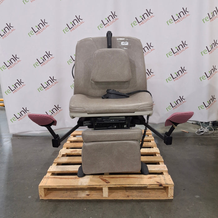 Midmark 411 Power Exam Table