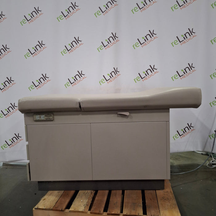 Midmark Ritter 100 Exam Table