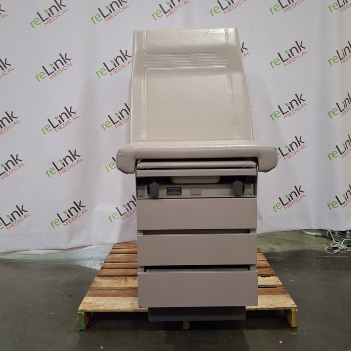 Midmark Ritter 100 Exam Table
