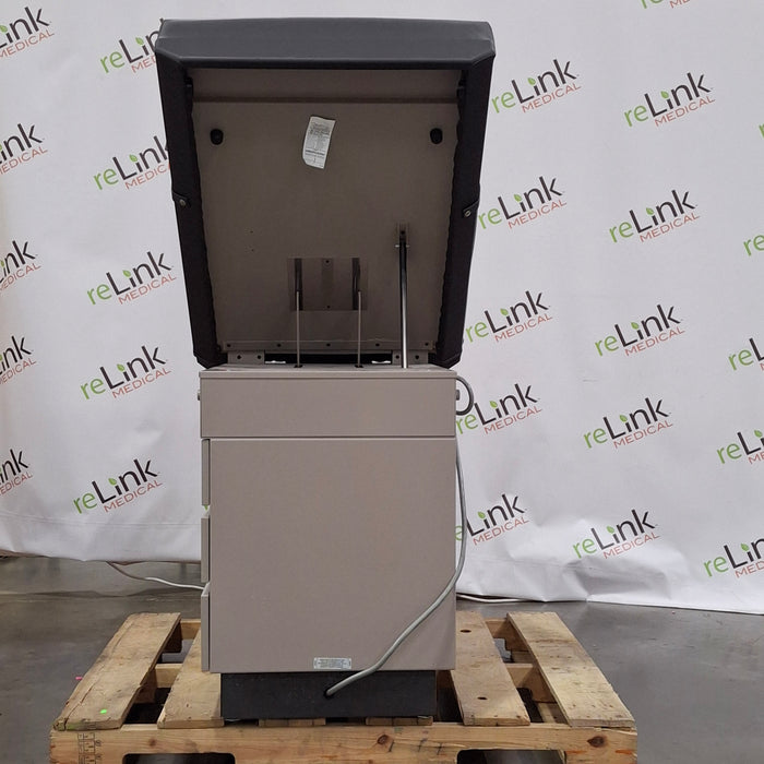 Midmark Ritter Model 104 Exam Table