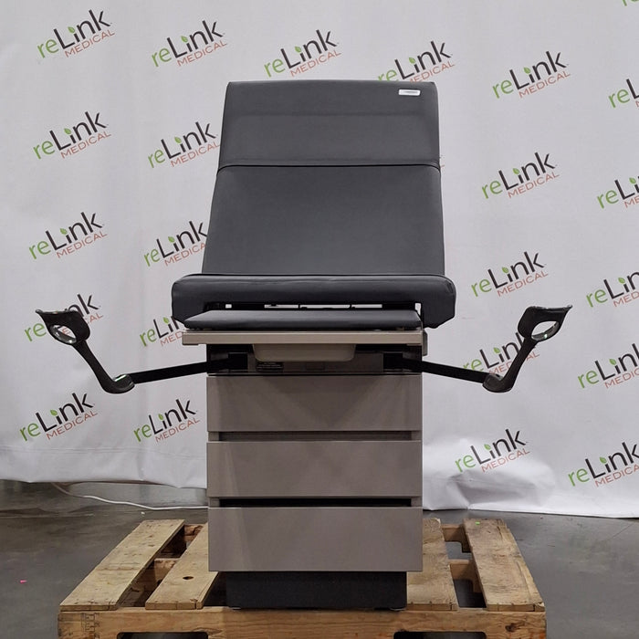 Midmark Ritter Model 104 Exam Table