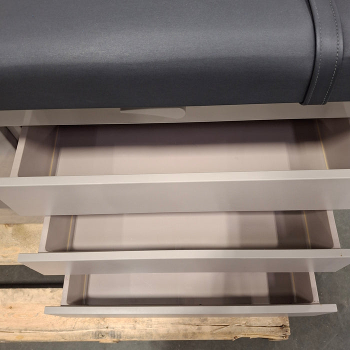 Midmark Ritter Model 104 Exam Table