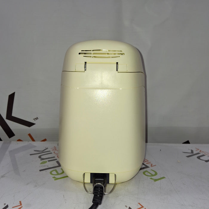 Medela 87115 Waterless Milk Warmer