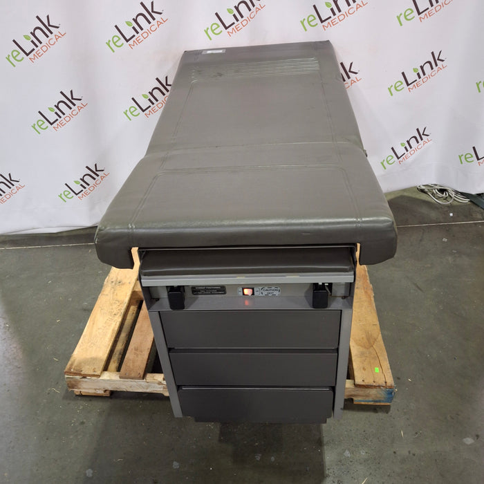 Midmark Ritter Model 104 Exam Table