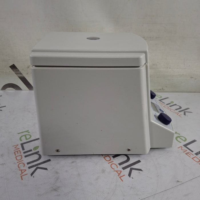 Eppendorf 5425 Centrifuge