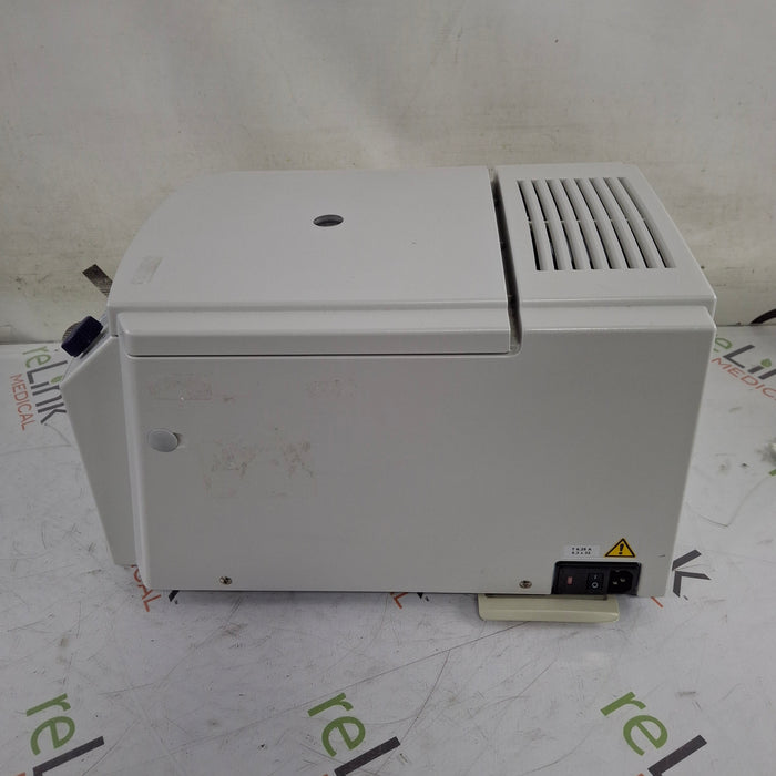 Eppendorf 5415R Centrifuge