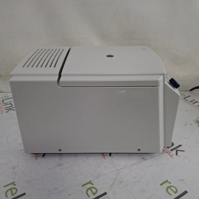 Eppendorf 5415R Centrifuge