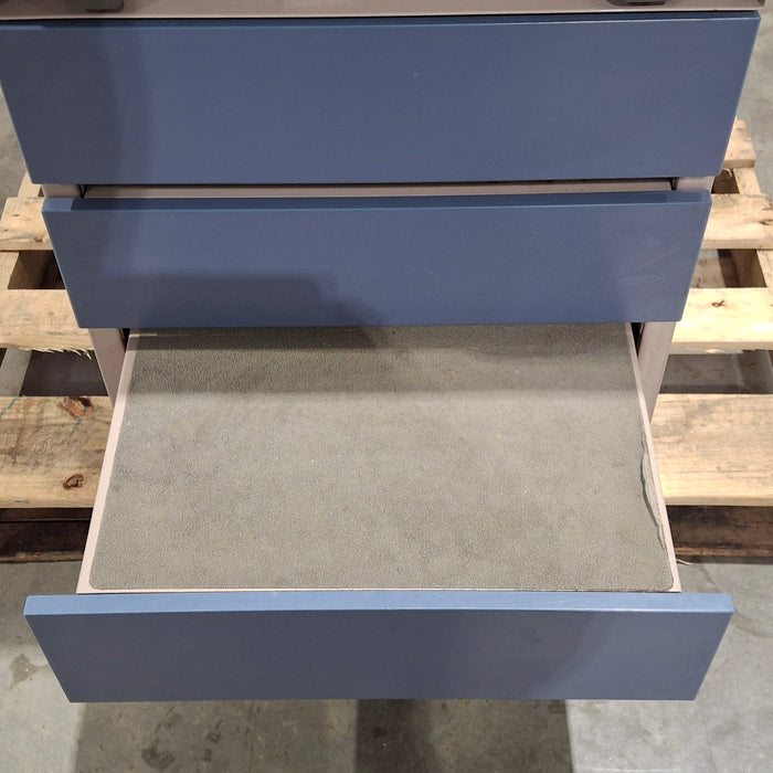 Midmark Ritter 100 Exam Table