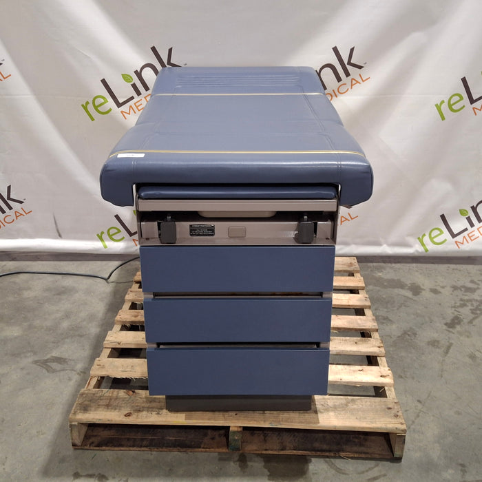 Midmark Ritter 100 Exam Table