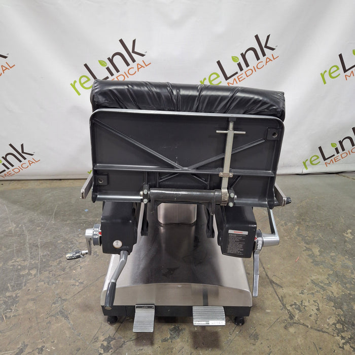 Amsco 2080M Surgical Table