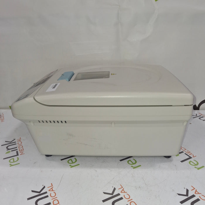 SAKURA Cyto-Tek 2500 Cytocentrifuge