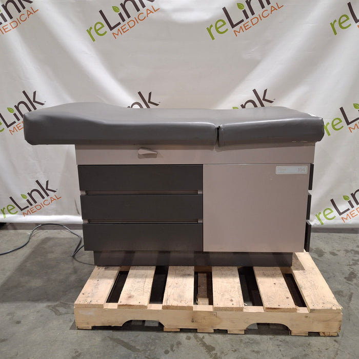 Ritter 104 Exam Table
