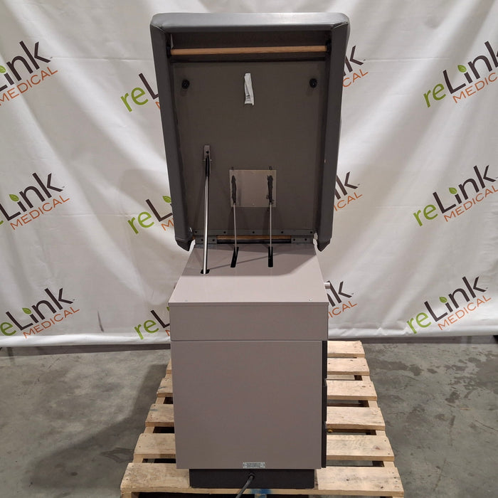 Ritter 104 Exam Table