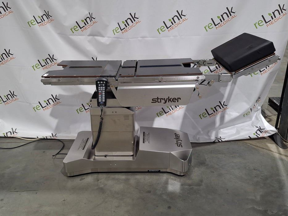 Berchtold Operon D 820 Surgical Table