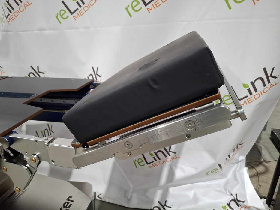 Berchtold Operon D 820 Surgical Table