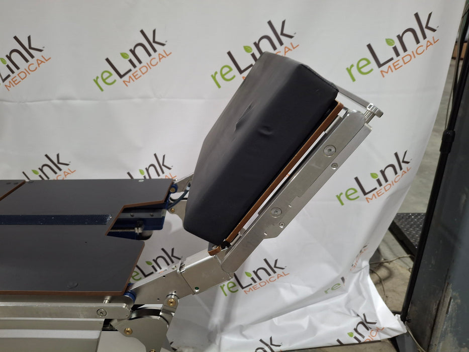 Berchtold Operon D 820 Surgical Table