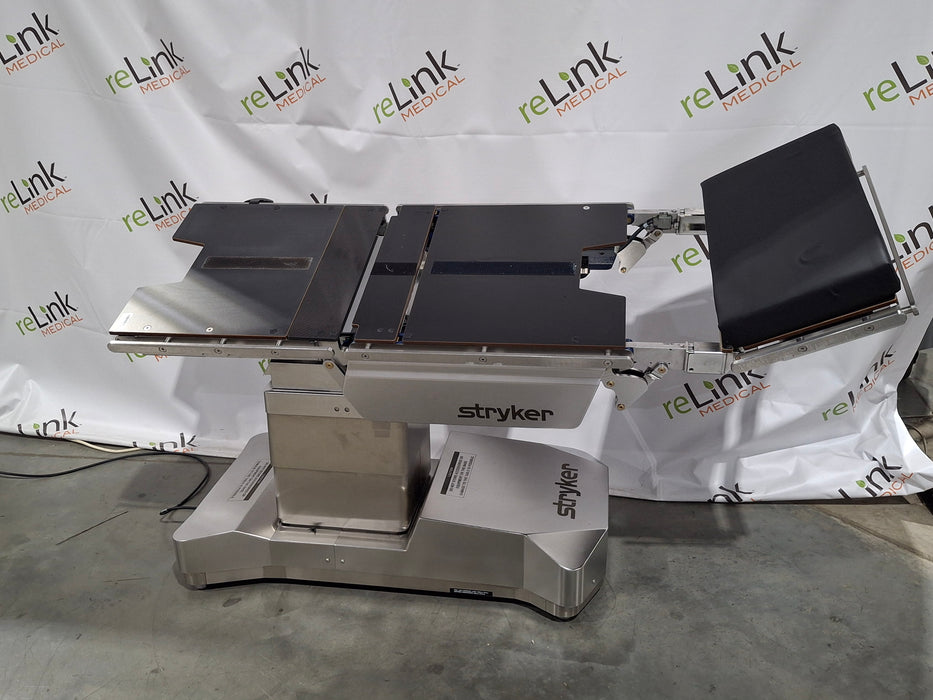 Berchtold Operon D 820 Surgical Table