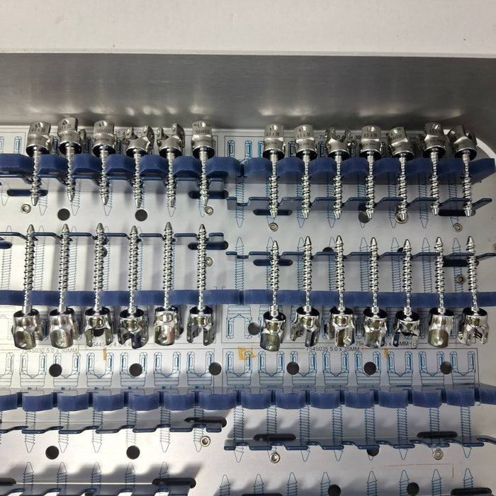 Medtronic CD Horizon Legacy Multiaxial Screw Deformity Implant Tray