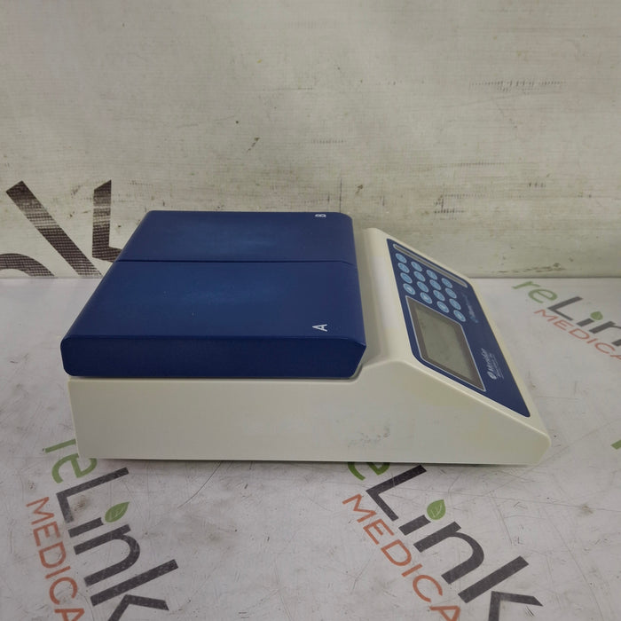 Meridian Bioscience Inc Illumipro-10 Microplate Reader