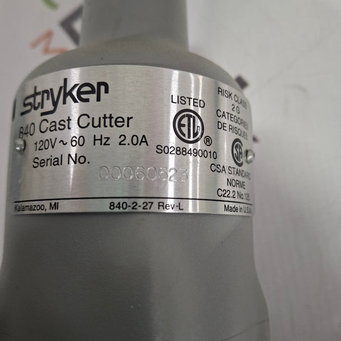 Stryker 840 cast cutter