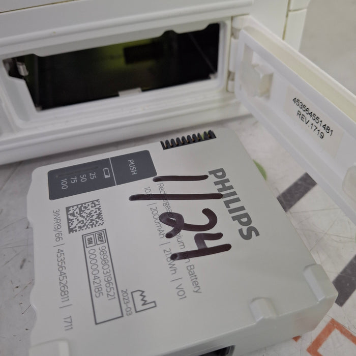 Philips IntelliVue X3 - Oximax Nellcor SpO2 Transport Patient Monitor