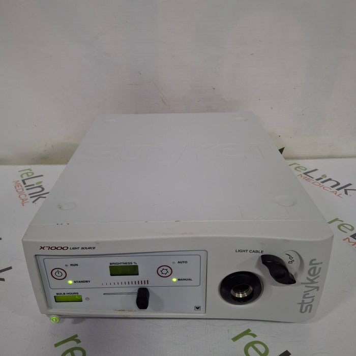 Stryker X7000 Light Source