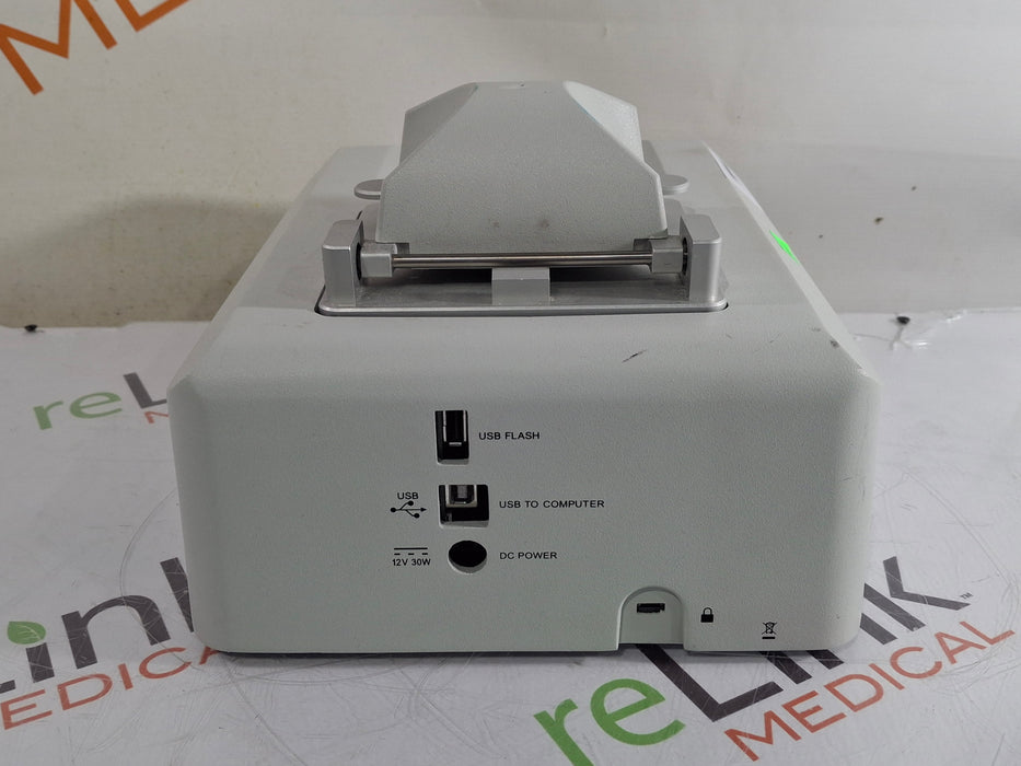 Thermo Scientific NanoDrop 8000 UV-Vis Spectrophotometer