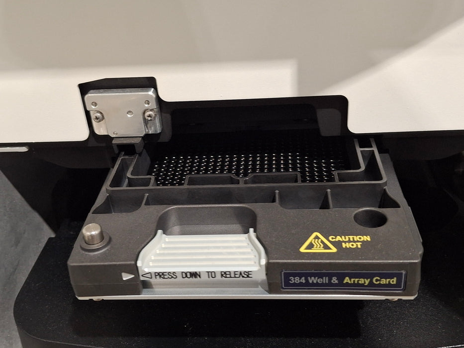 Applied Biosystems QuantStudio 6 Flex Real-Time PCR System