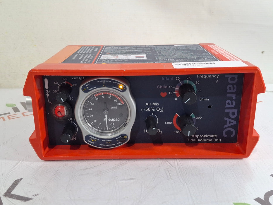 Smiths Medical Pneupac ParaPAC 200D Ventilator