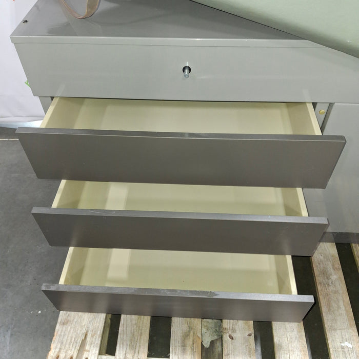 Midmark Ritter 100 Exam Table