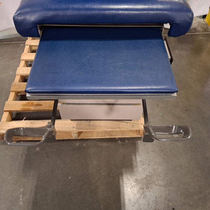 Midmark Ritter 100 Exam Table