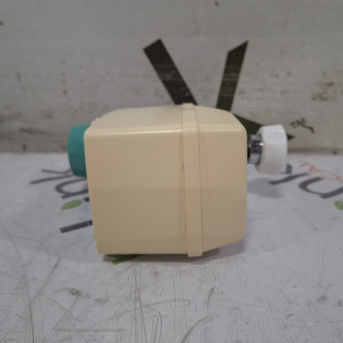 Precision Medical PM3300 Intermittent Vacuum Regulator