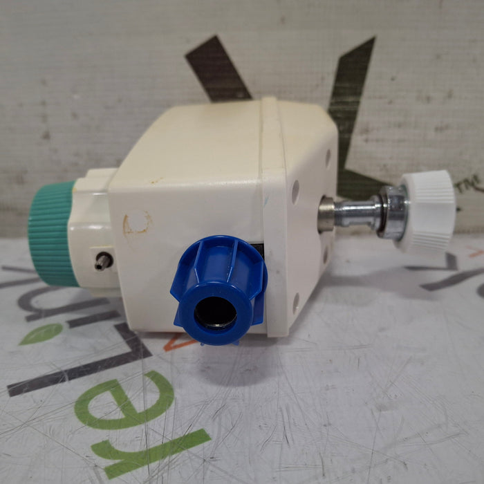 Precision Medical PM3300 Intermittent Vacuum Regulator