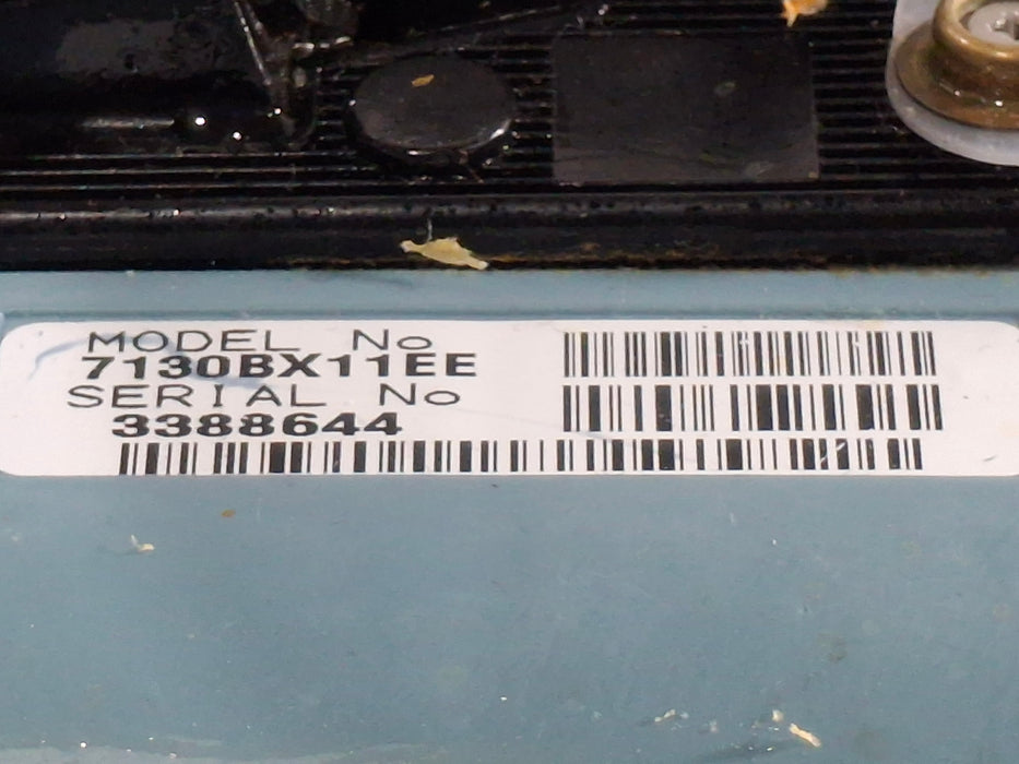 Alaris IVAC Signature Gold 7130 Infusion Pump