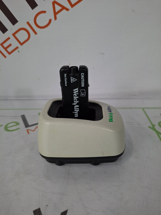 Welch Allyn 739 Series Charger